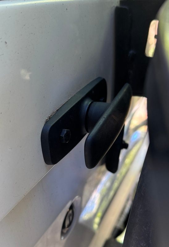 handle-02.jpg