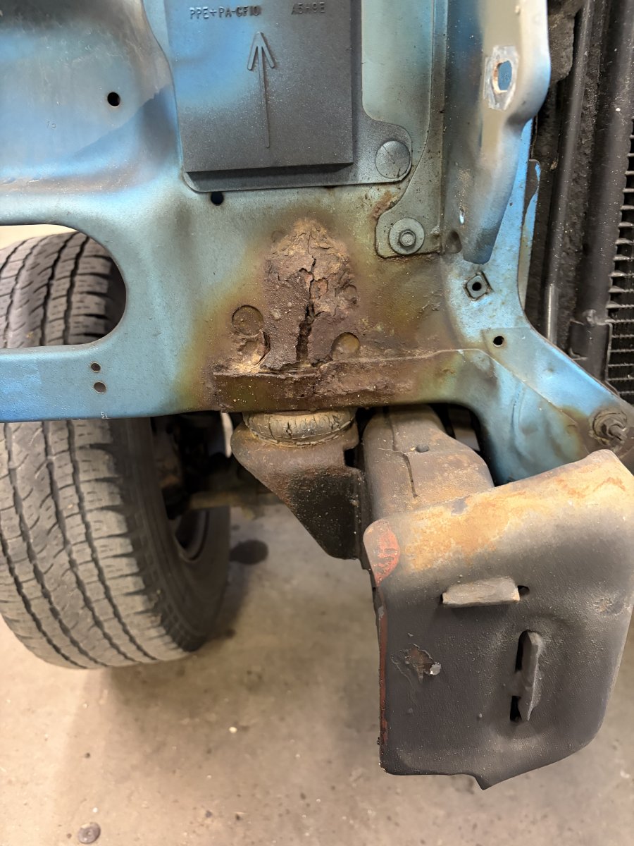 I need a favor from someone with a 93-97 Ranger w 7ft bed