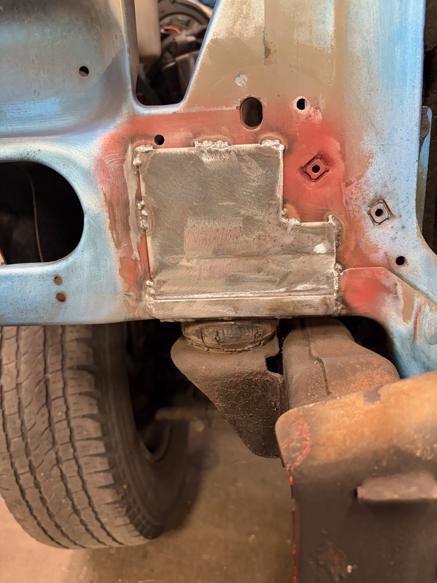 I need a favor from someone with a 93-97 Ranger w 7ft bed