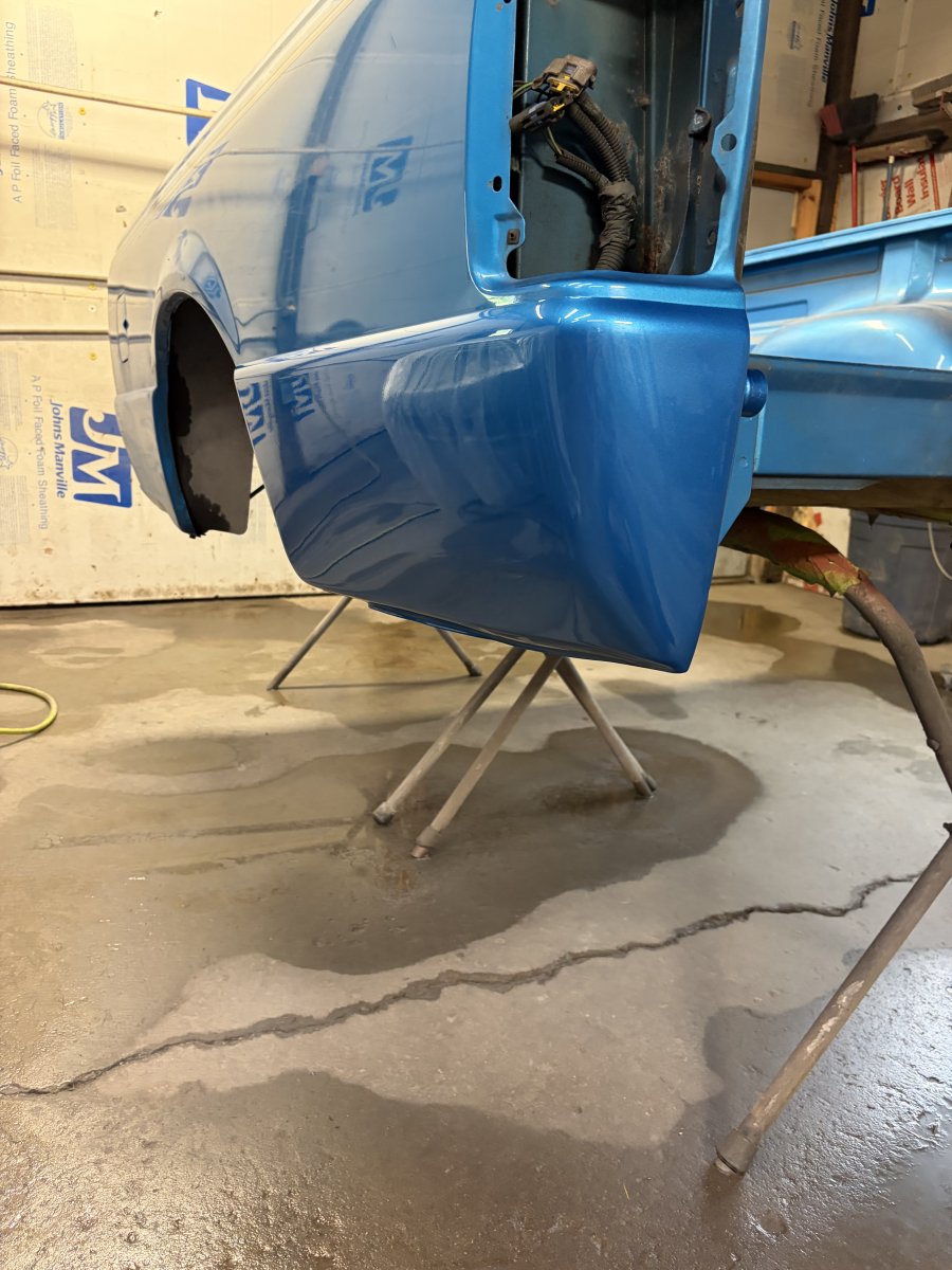The 94 Gets some needed body work and rust removal