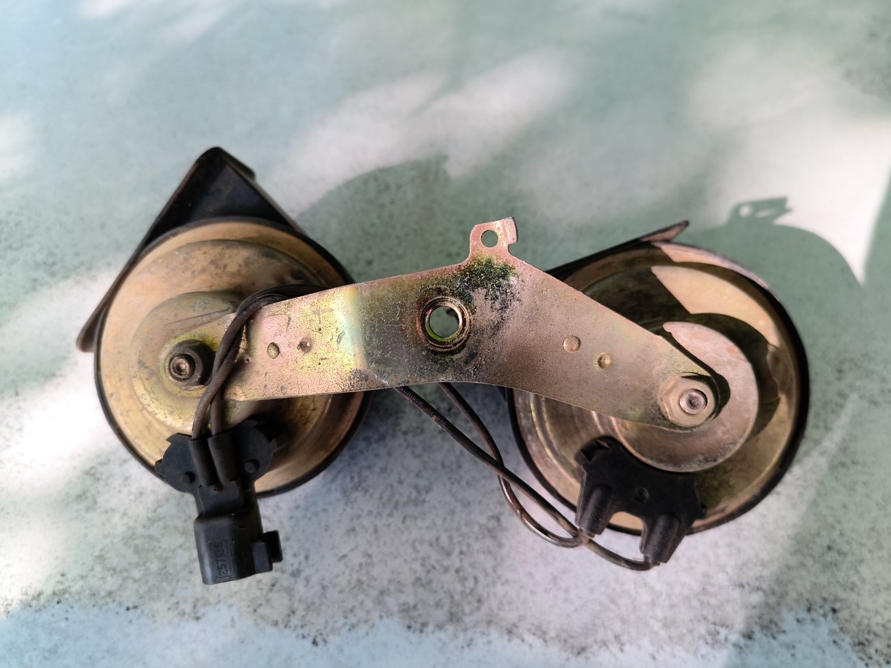 Original Ranger Dual Horn info, plus I need new horns.