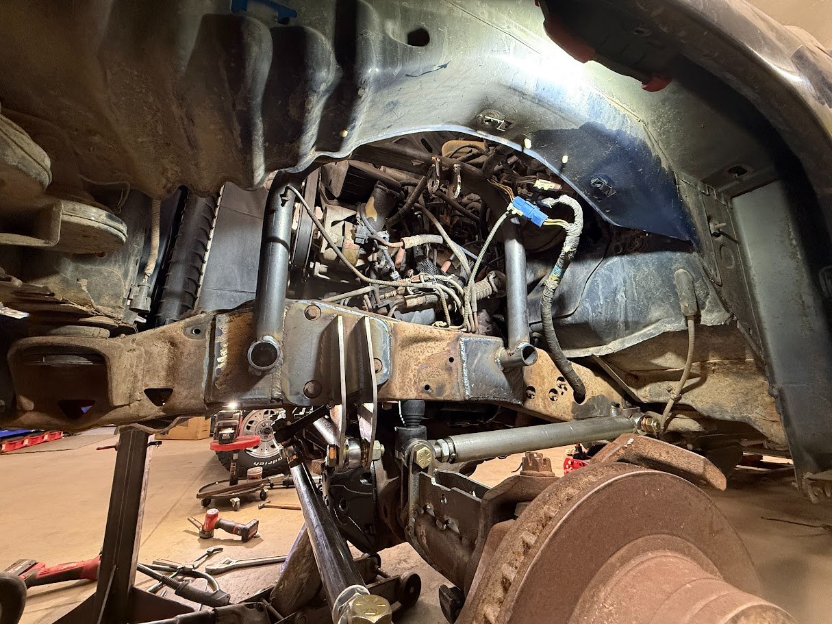 Ultra cheap offroad race Explorer turned rock crawler