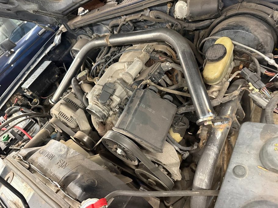 Ultra cheap offroad race Explorer turned rock crawler