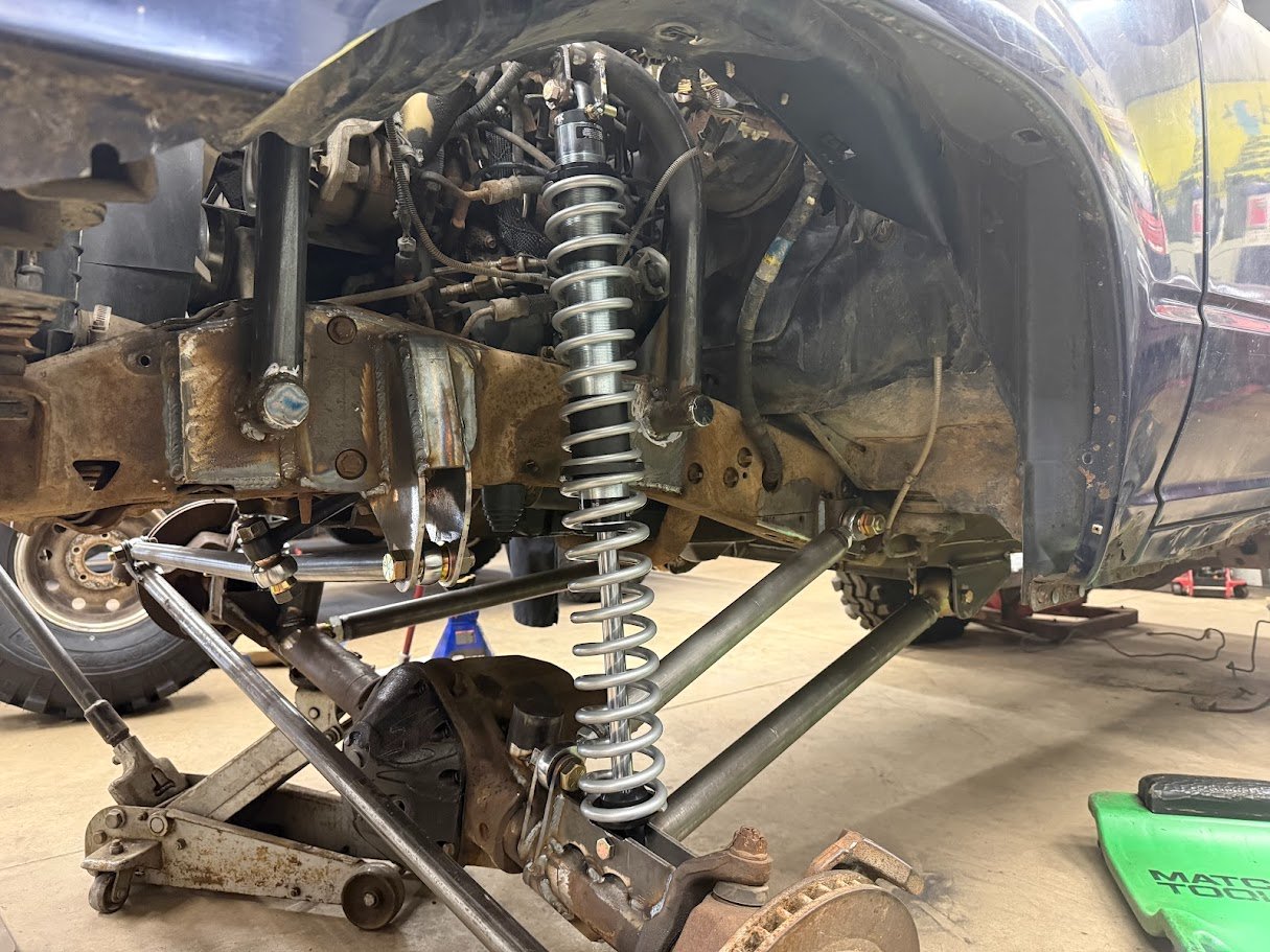 Ultra cheap offroad race Explorer turned rock crawler