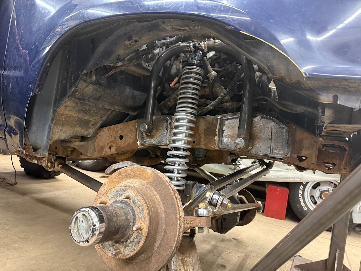 Ultra cheap offroad race Explorer turned rock crawler