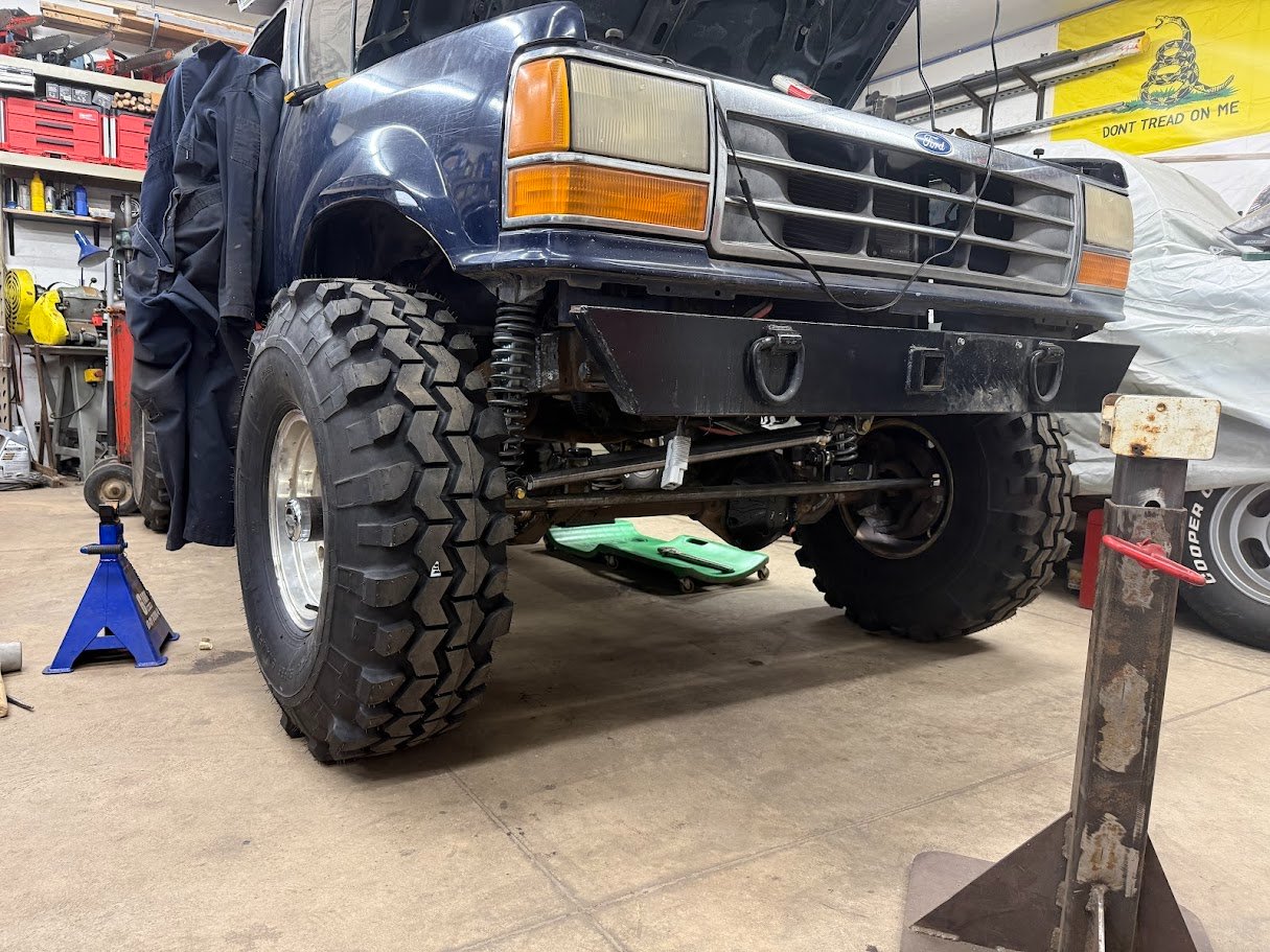 Ultra cheap offroad race Explorer turned rock crawler