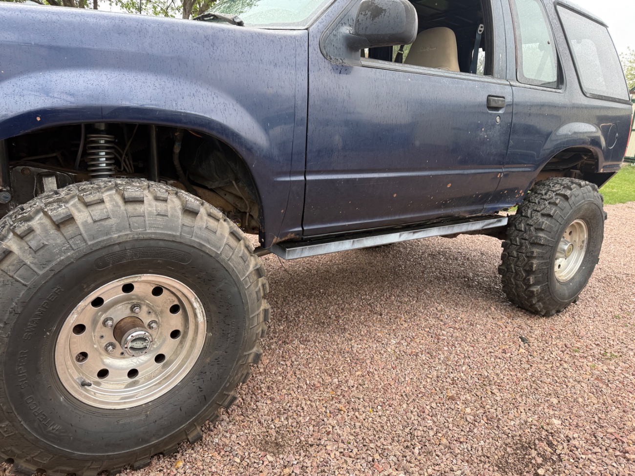 Ultra cheap offroad race Explorer turned rock crawler