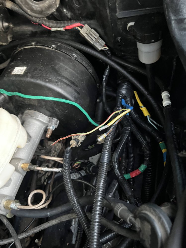 Wiring Troubleshooting? 3 'empty' wires from harness...