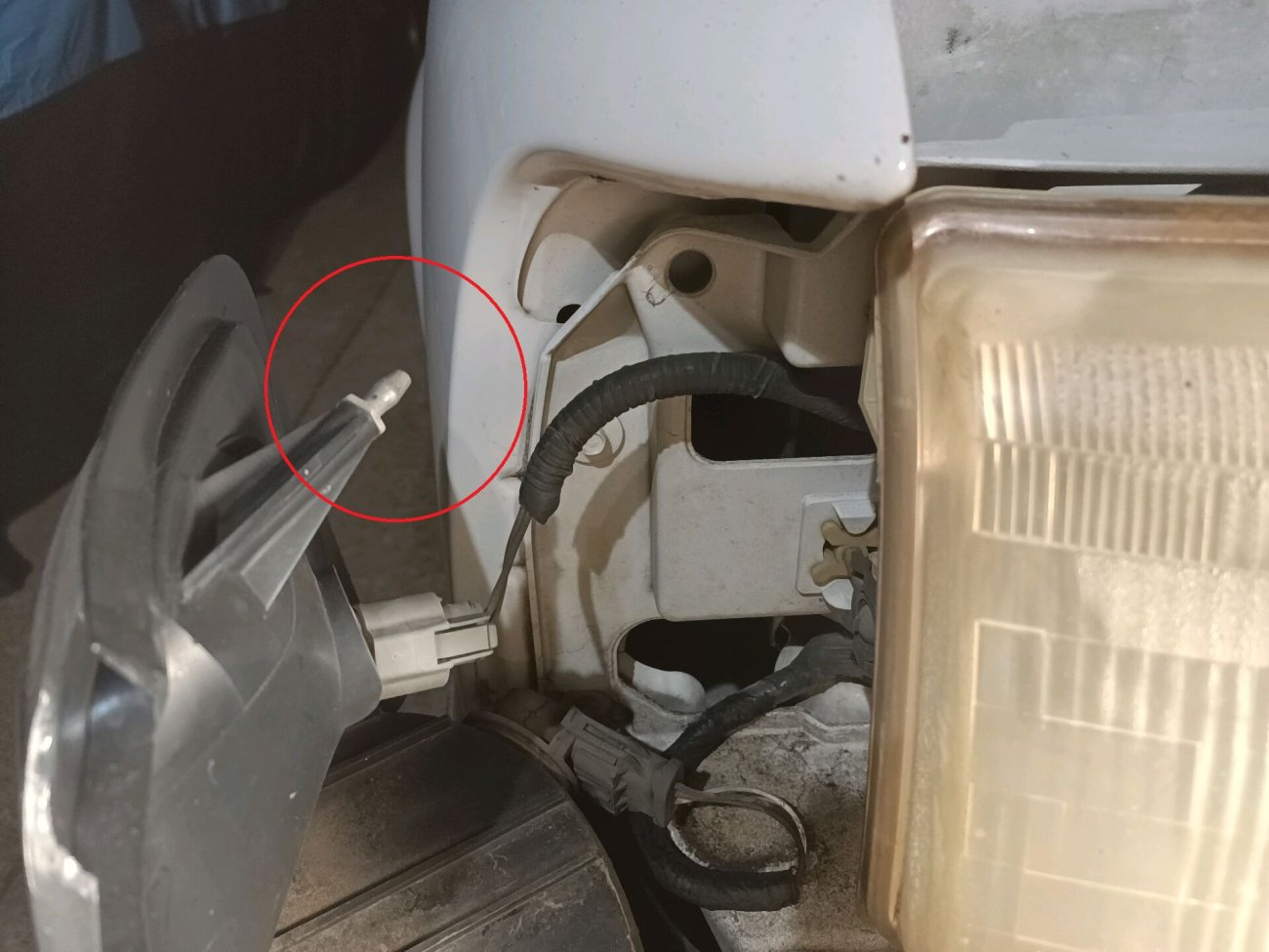 Blinker Locking Tip and Gap with Bumper