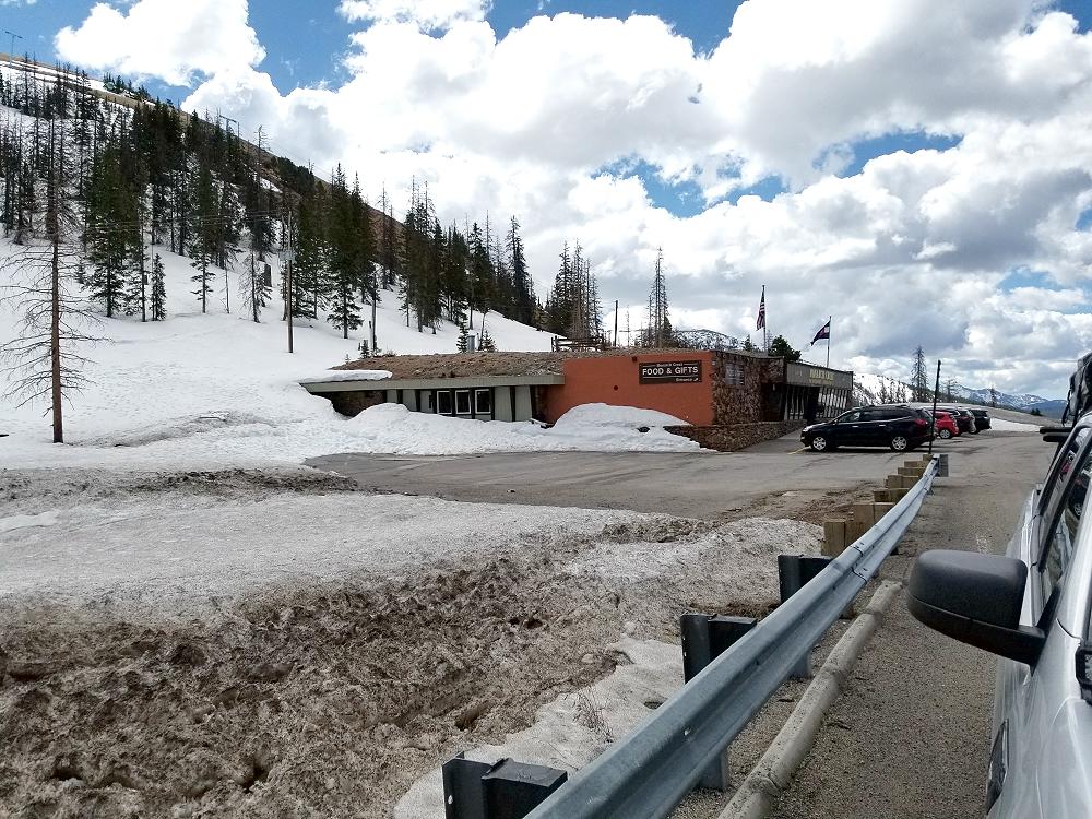 monarch_pass_snow.JPG