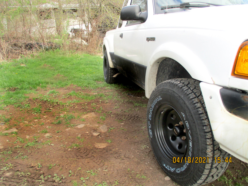 new wheels and tires 03.jpg