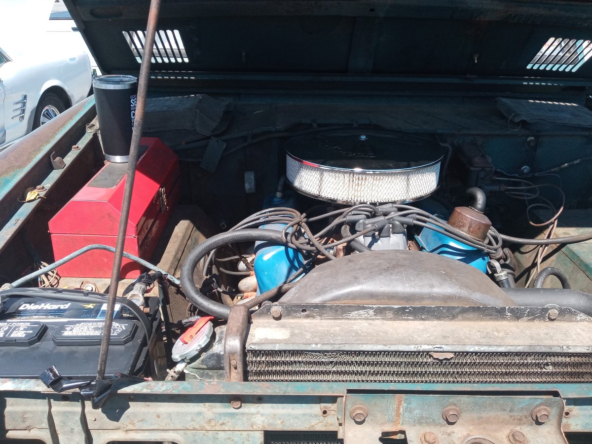 old Bronco engine bay.jpg