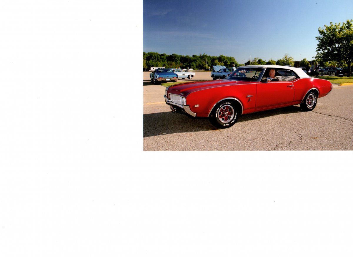 Olds Carshow 06-14-2014.jpg
