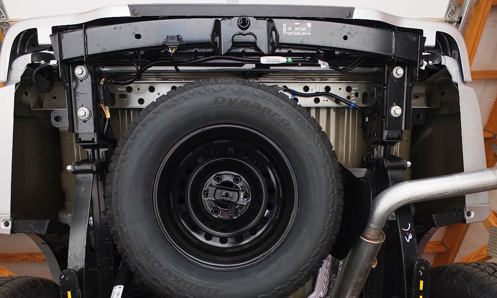 Rear Bumper Mount 003.JPG