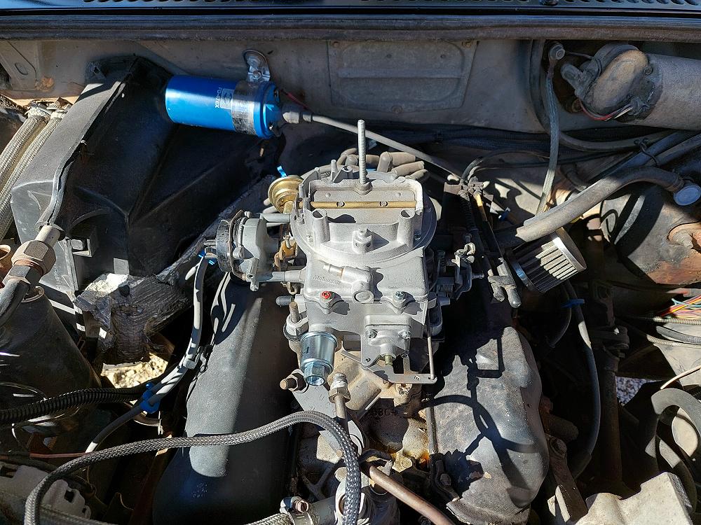 rebuilt_carb_ford_2-8_v6-300.JPG