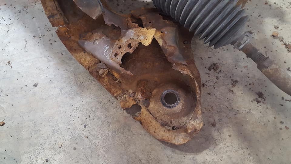 rustedcradle2.jpg