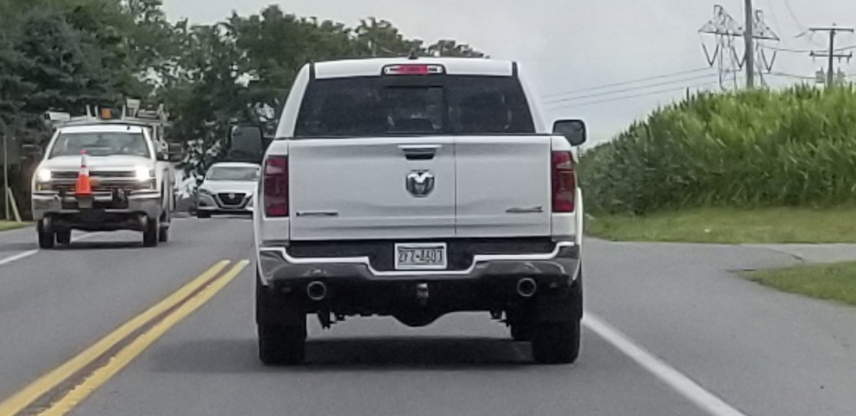 45712