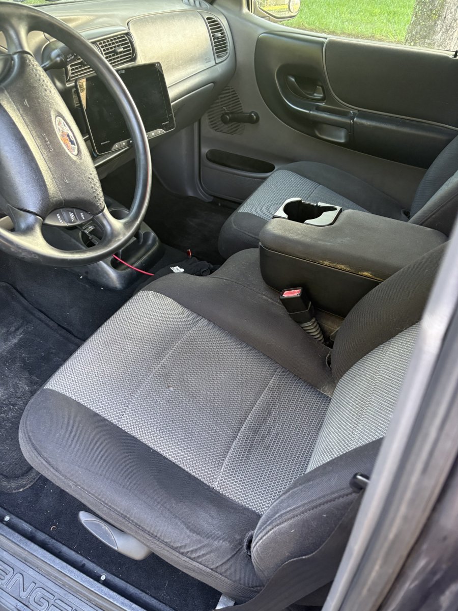 2003 Ford Ranger needs replacement seat covers