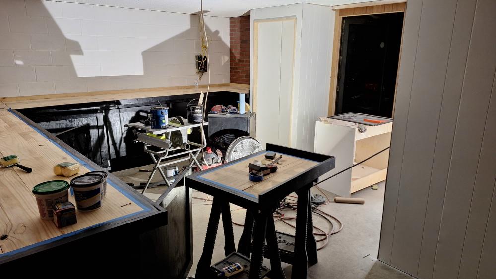 shop-mid-room-110.JPG