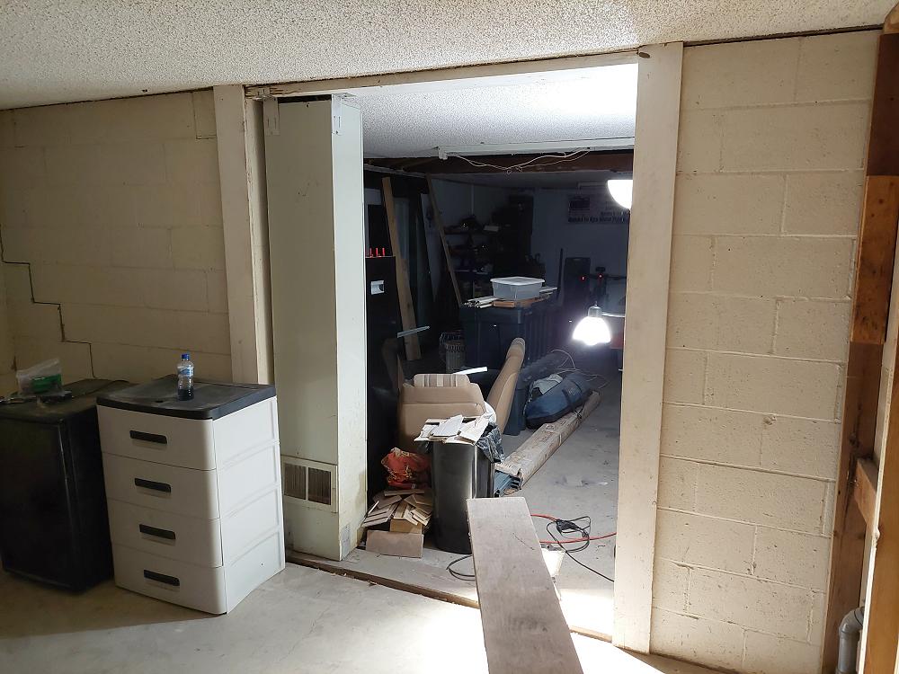shop_mid_section_100.JPG