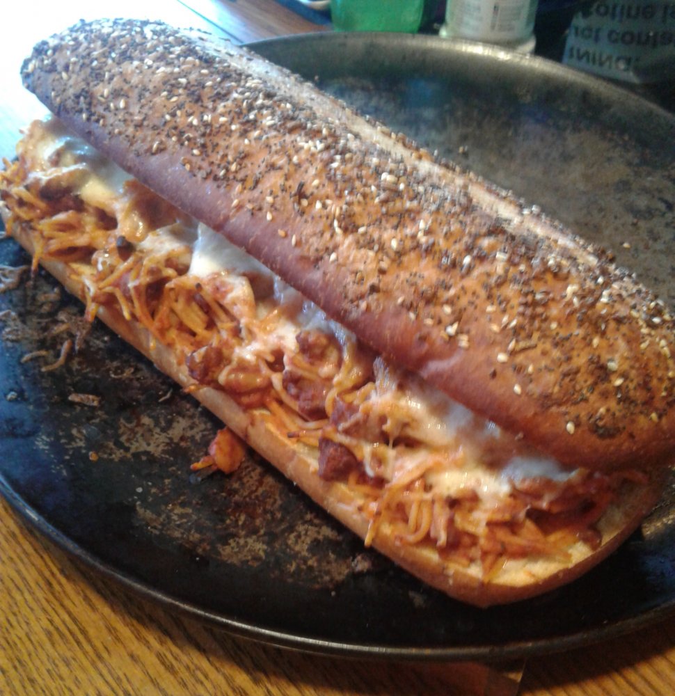 spaghetti sandwich.jpg