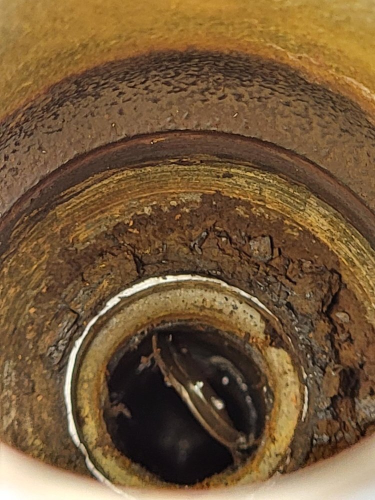 spark_plug-well.JPG