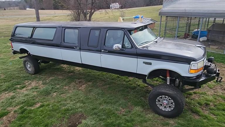 stretched Bronco.png