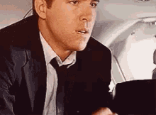 tenor (17).gif