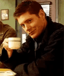 tenor (19).gif