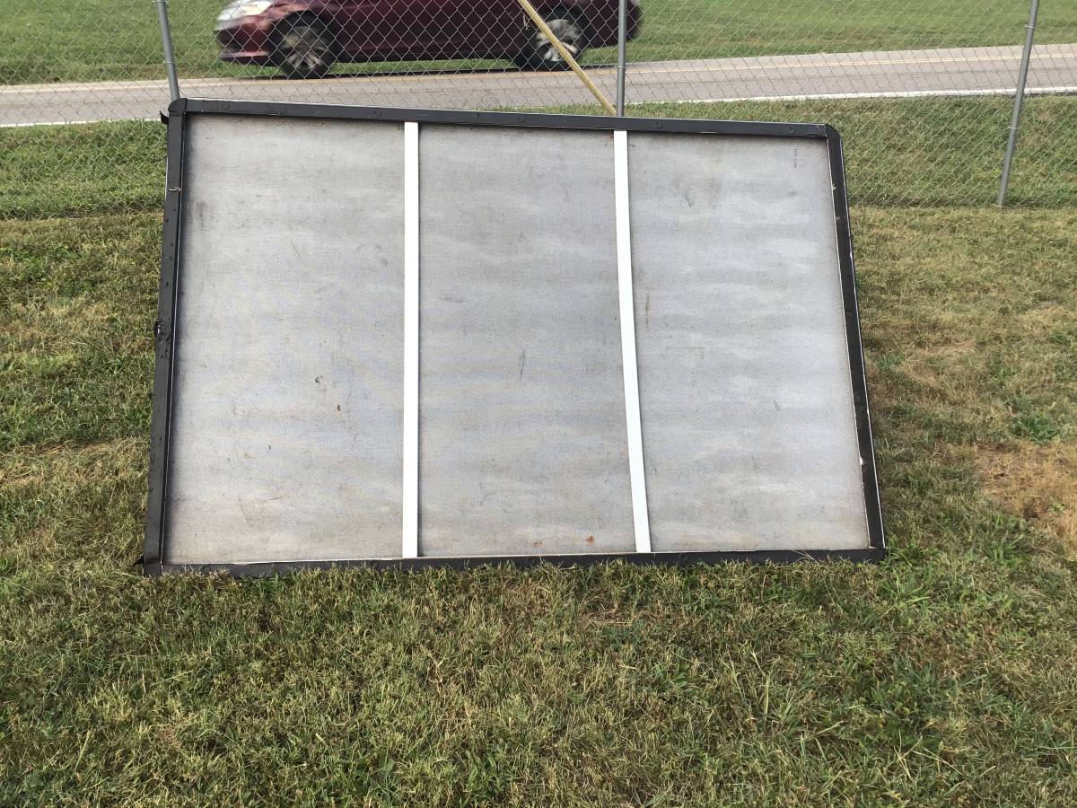 tonneau_bottom.jpg