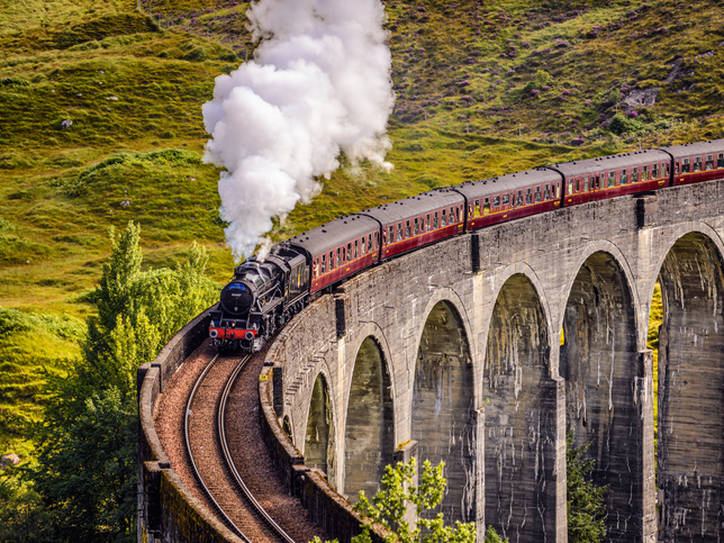 train-3448-72edc8c66df509608c1e13f712a1436e@1x.jpg