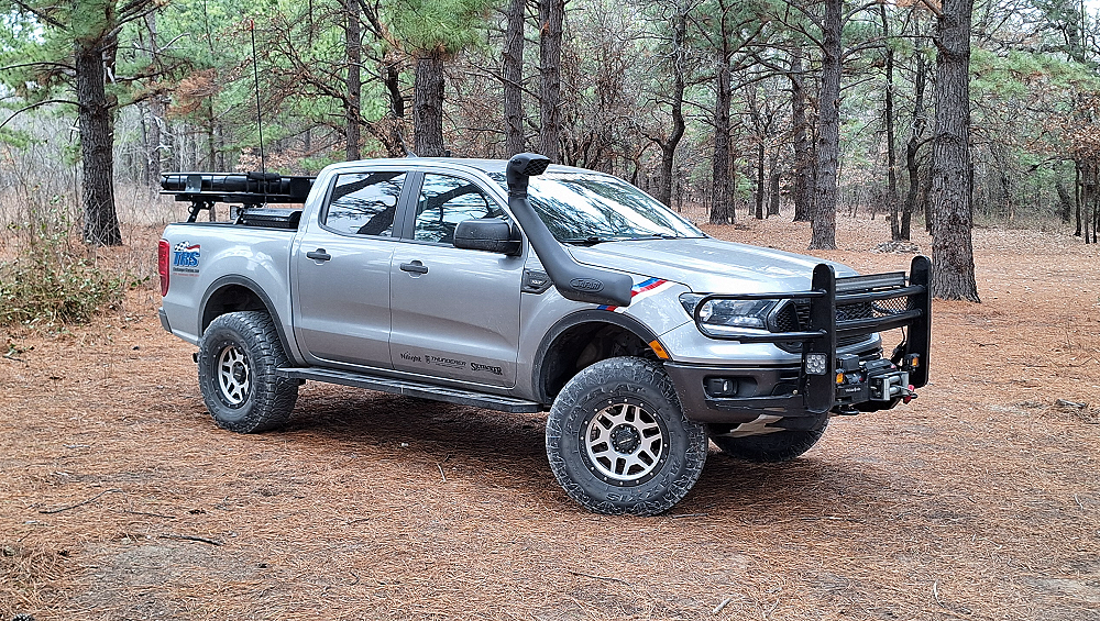 trs-3_2021_ford_ranger_fx4_maxxis_razr_at-3.PNG