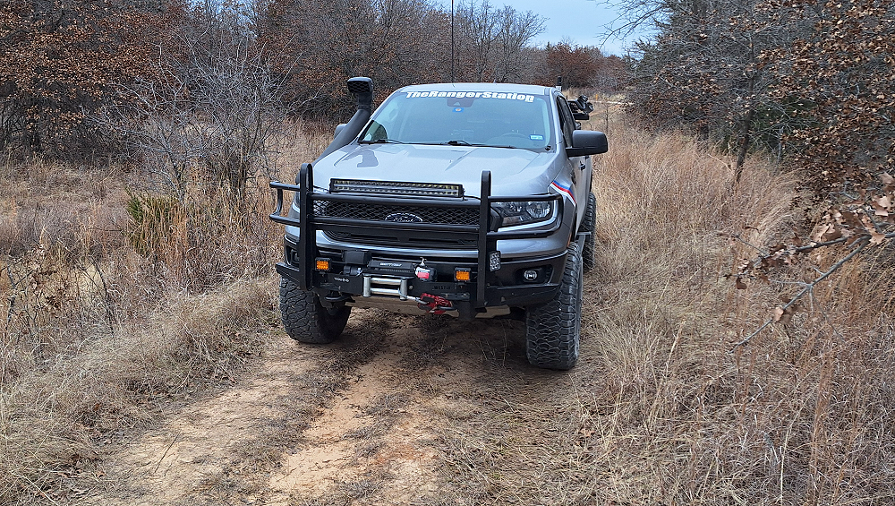 trs-3_2021_ford_ranger_fx4_maxxis_razr_at-4.PNG