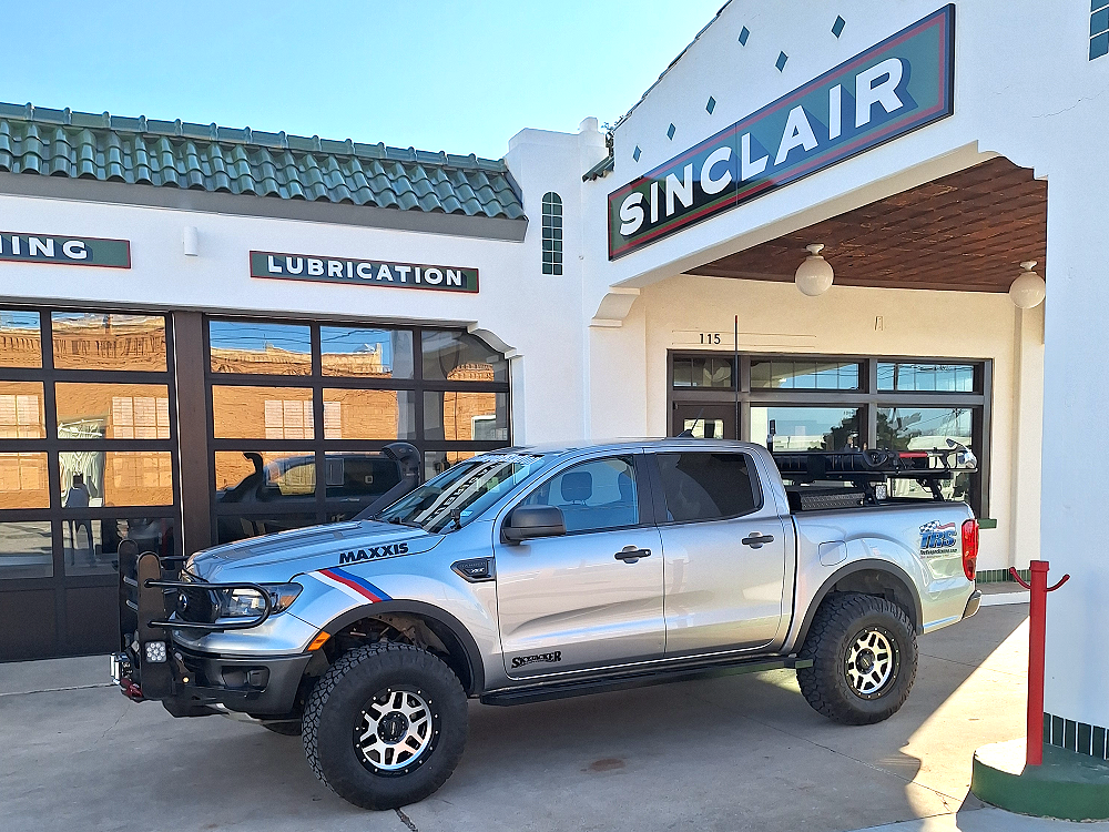 trs-3_2021_ford_ranger_fx4_maxxis_razr_at_skyjacker_suspension_vintage_sinclair_gas_station_110.PNG