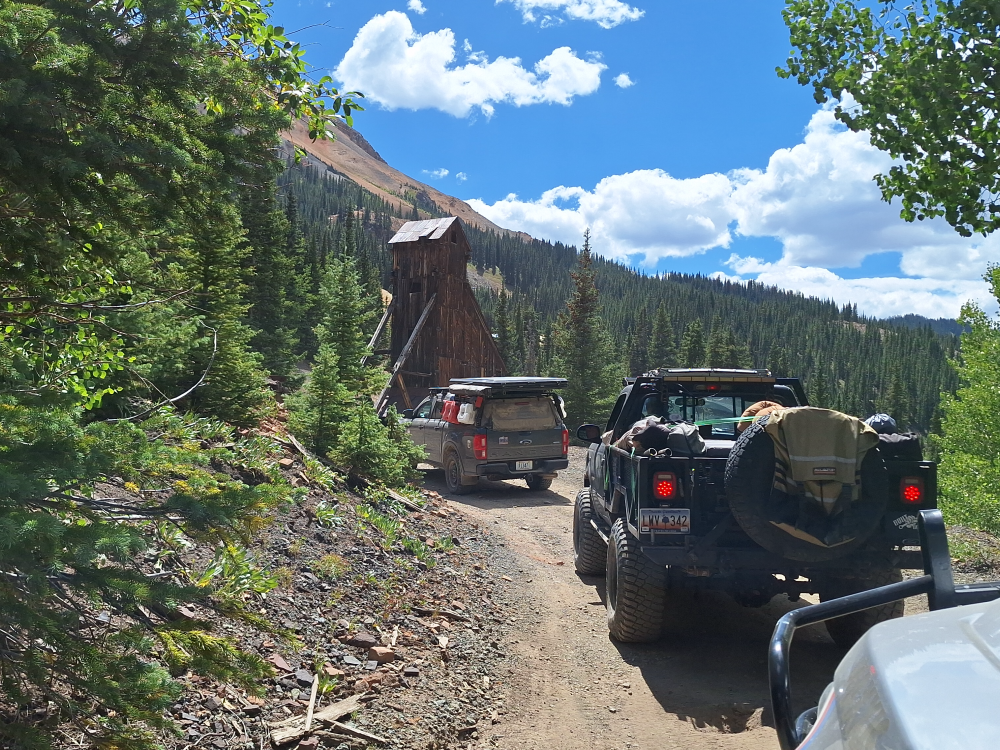 vagabonds_colorado_overlanding_adventure_2025-yankee_girl_mine-105.png