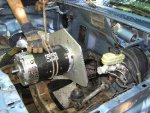 EV_InstallingMotor_BellHousing_081507_extra_sm.jpg