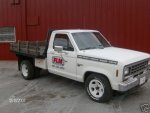 84V8RangerDuallyFlatbed2.jpg