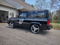 Photos of different wheel/tire sizes on stock and lowered 2WD's