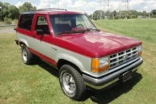 Clean 1989 1990 1991 1992 Ranger Supercab XLT RWD wanted.