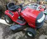 lt2000 craftsman mower.jpg
