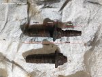 Exhaust Manifold - Bracket Bolts (measurements).jpg