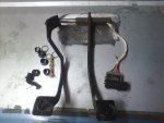Pedals1.jpg