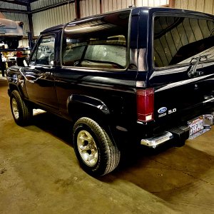 1986 Bronco ll 5.0 T5