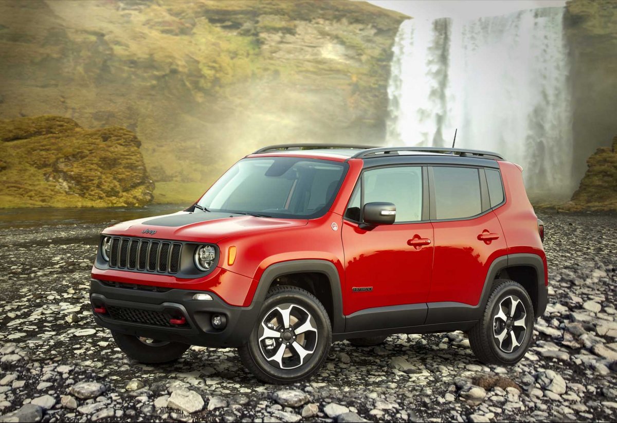 2021-jeep-renegade_100759064_h.jpg