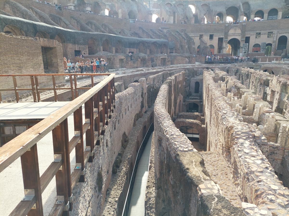 rome_italy_roman_colosseum_Colosseo_240.JPG