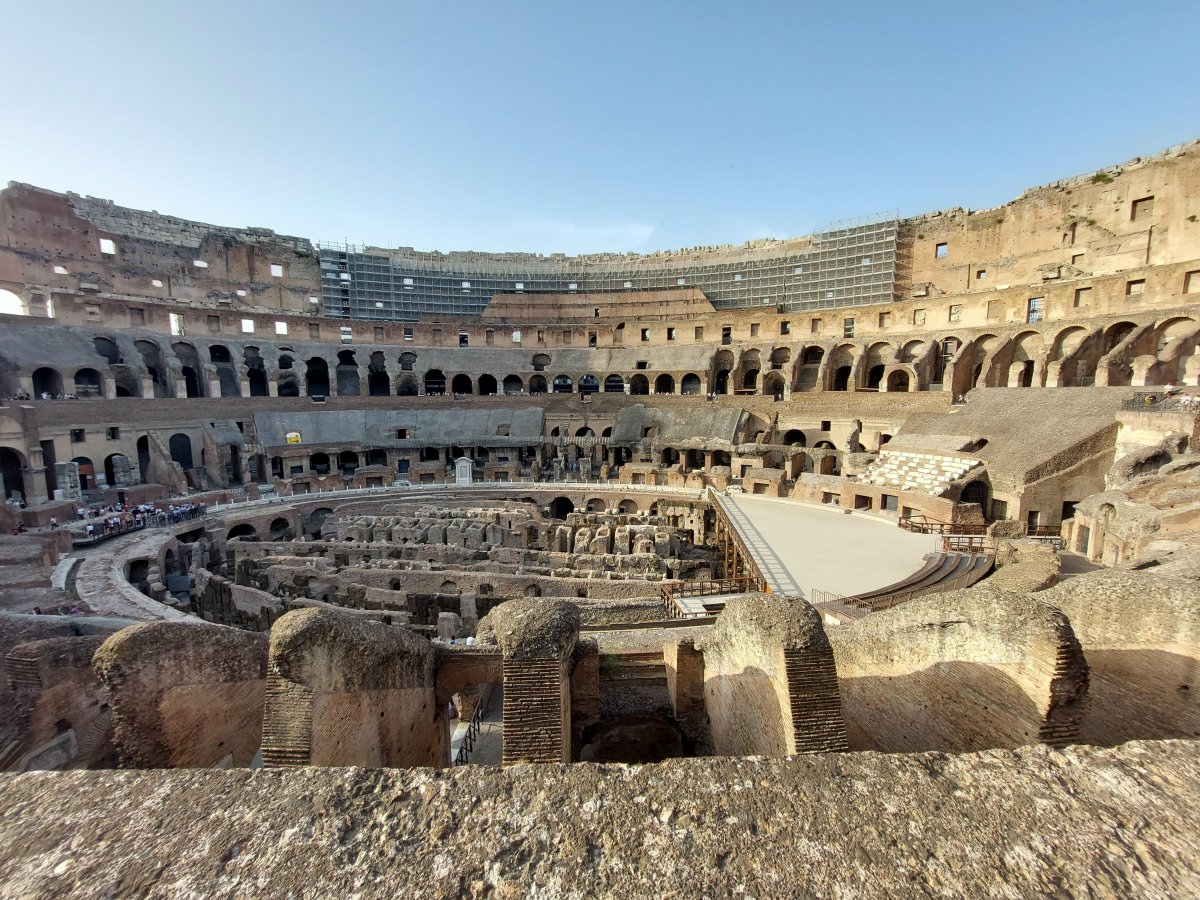 rome_italy_roman_colosseum_Colosseo_250.JPG