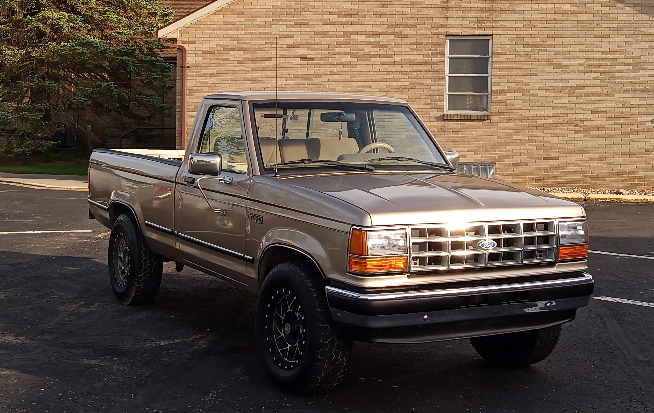 1989 XLT 4x4 V6 6