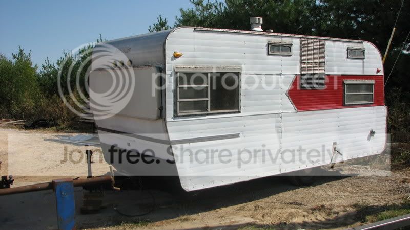 Truck-Bed-Trailer-Camper