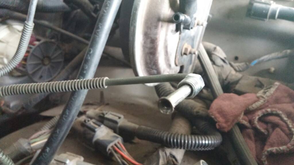 EXPLORER brake booster/master cyl......