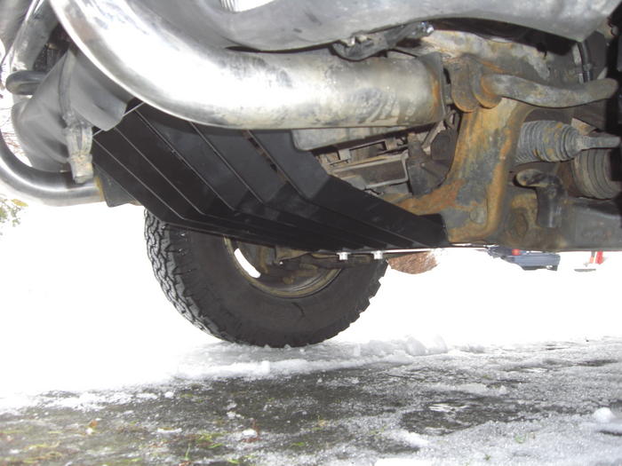 skids to protect the radiator